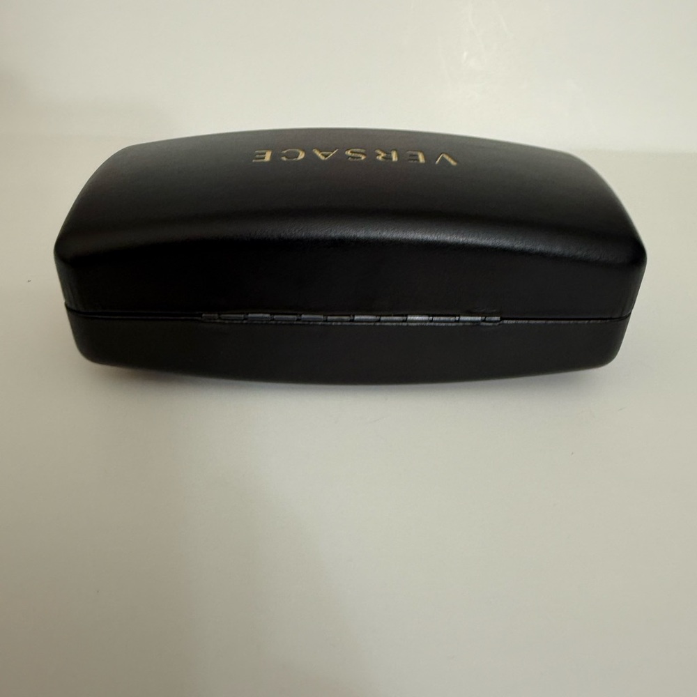 VERSACE sunglasses case BLACK AUTHENTIC SUNGLASSES CASE W/CLOTH , booklet - Picture 9 of 11
